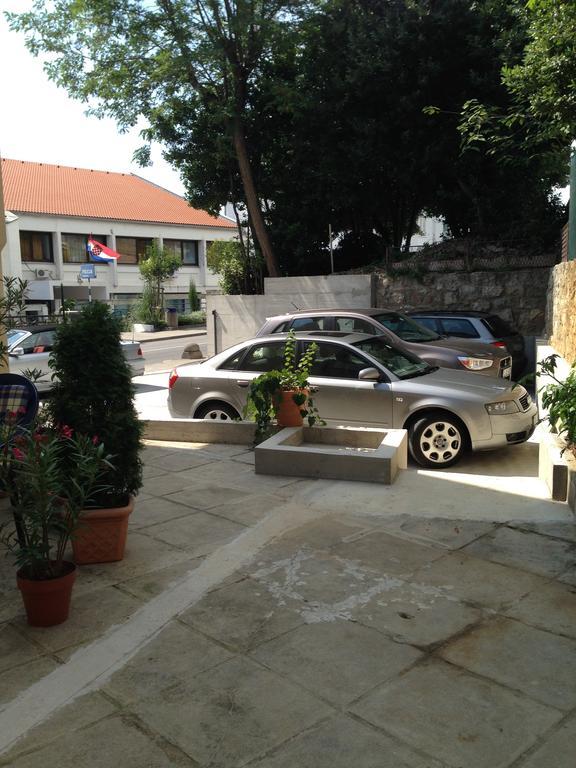 Villa Ana Crikvenica Bagian luar foto