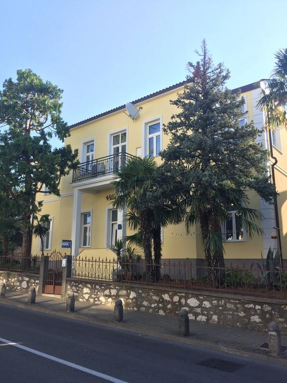 Villa Ana Crikvenica Bagian luar foto